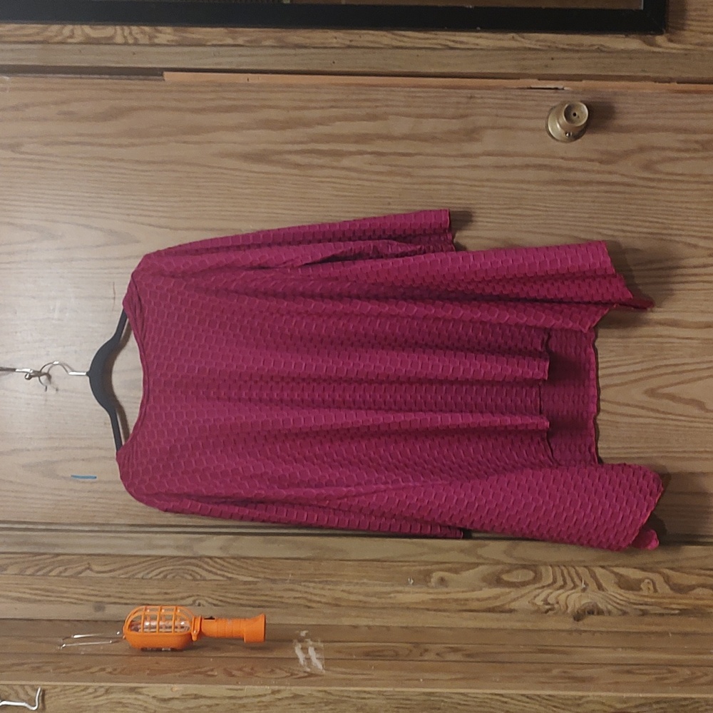 Honeycomb Outfit - Picture 2 of 9